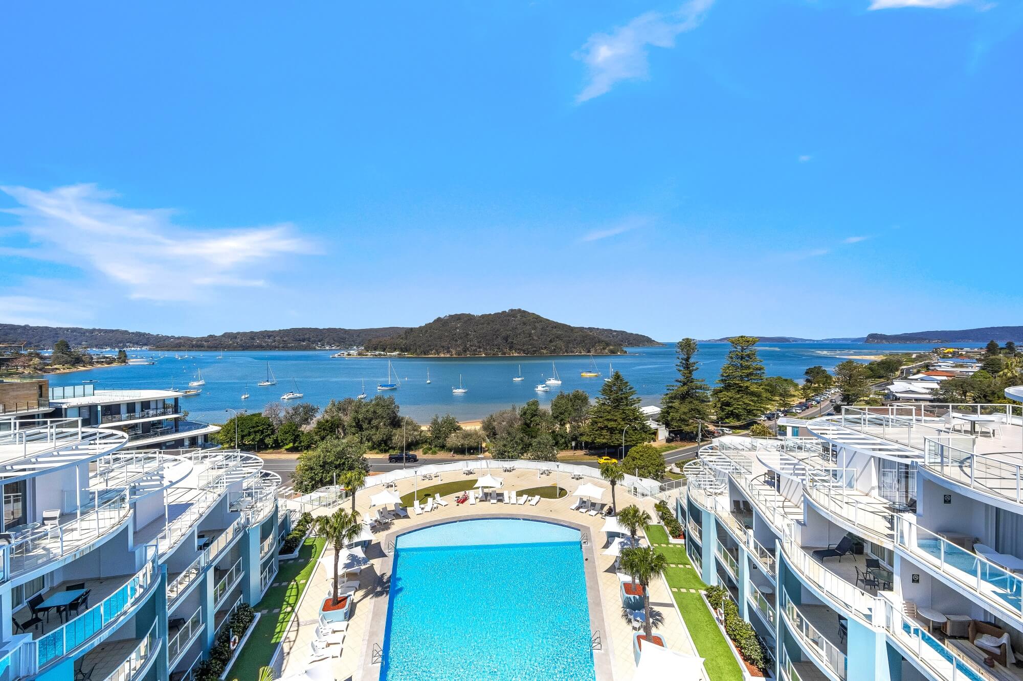 029_Open2view_ID972125-53_The_Esplanade